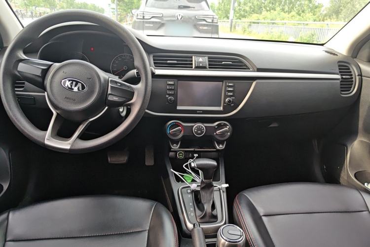 Used Kia K2 2017 Sedan 1.4L Automatic GLS Center Console