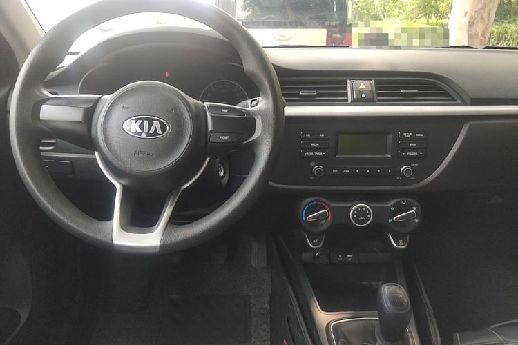 Used Kia K2 2017 Sedan 1.4L Manual Transmission GLS Center Console