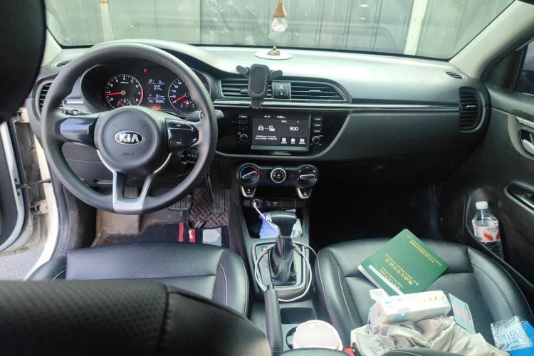 Used Kia K2 2017 Sedan 1.4L Automatic Transmission 15th Anniversary Special Edition GLS Center Console