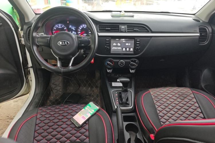 Used Kia K2 2017 Sedan 1.4L Automatic GLS Center Console