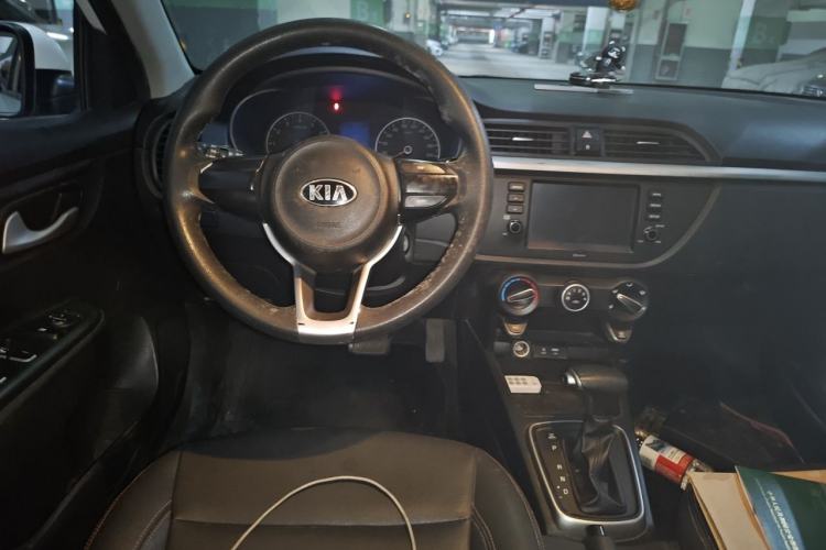 Used Kia K2 2017 Sedan 1.4L Automatic GLS Center Console