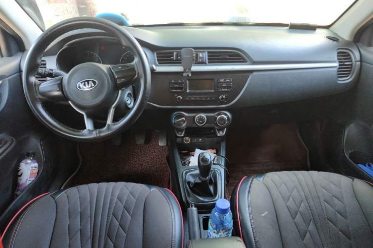 Used Kia K2 2017 Sedan 1.4L Manual Transmission GLS Center Console