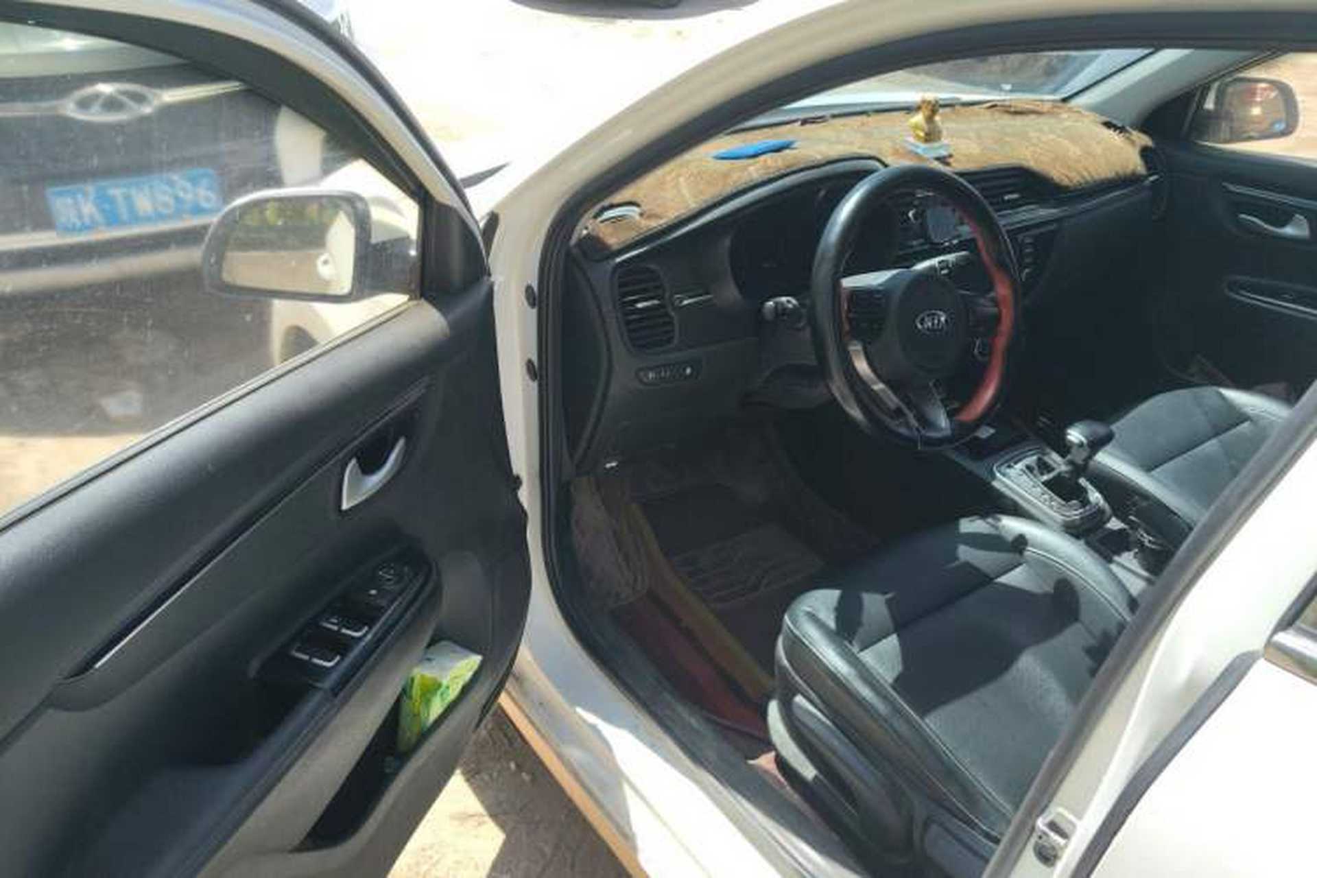 Used Kia K2 2017 Sedan 1.4L Automatic Transmission 15th Anniversary Special Edition GLS Driver Seat