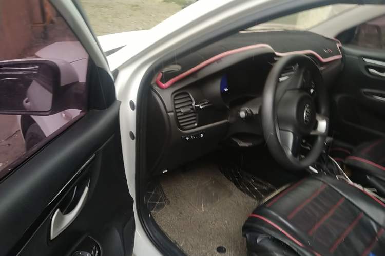 Used Kia K2 2017 Sedan 1.4L Automatic GLS Driver Seat