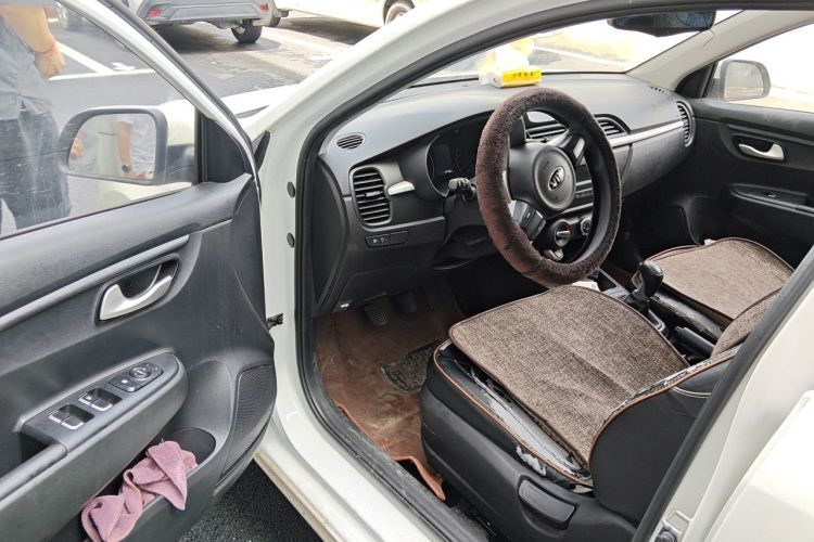 Used Kia K2 2017 Sedan 1.4L Manual Transmission GLS Driver Seat