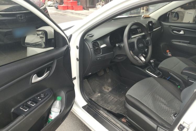 Used Kia K2 2017 Sedan 1.4L Automatic GLS Driver Seat
