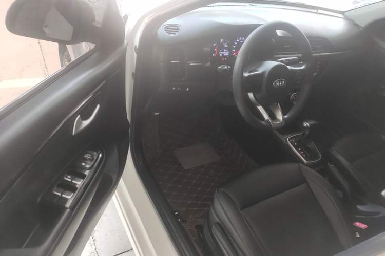 Used Kia K2 2017 Sedan 1.4L Automatic Transmission 15th Anniversary Special Edition GLS Driver Seat