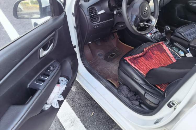 Used Kia K2 2017 Sedan 1.4L Manual Transmission GLS Driver Seat