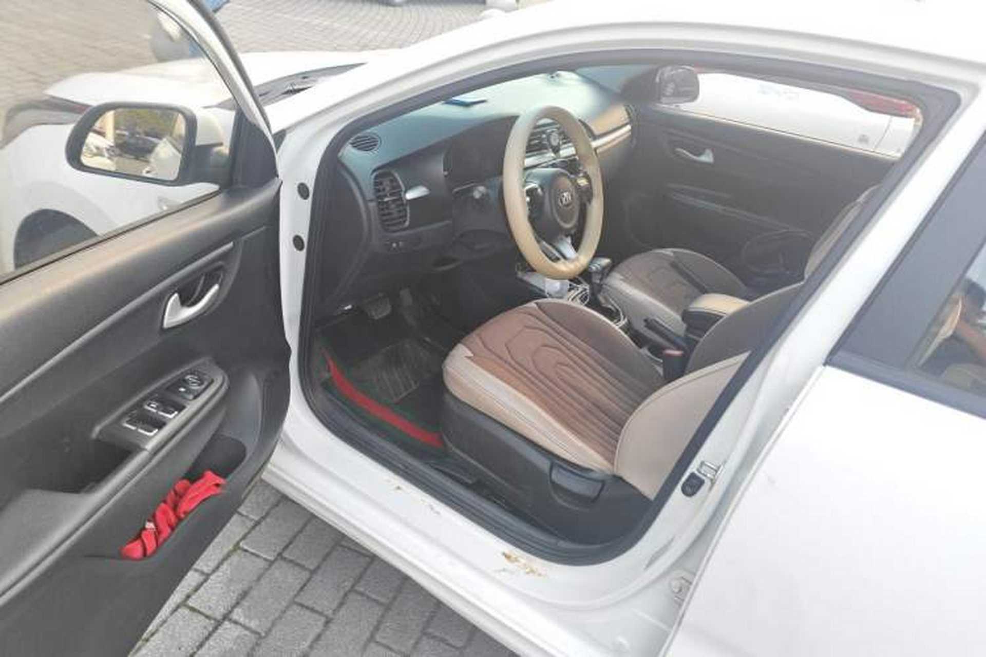 Used Kia K2 2017 Sedan 1.4L Automatic GLS Driver Seat
