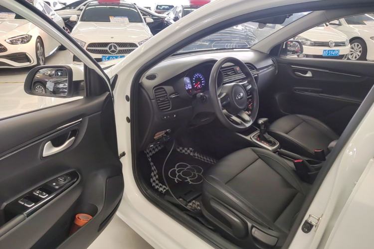 Used Kia K2 2017 Sedan 1.4L Automatic Transmission 15th Anniversary Special Edition GLS Driver Seat