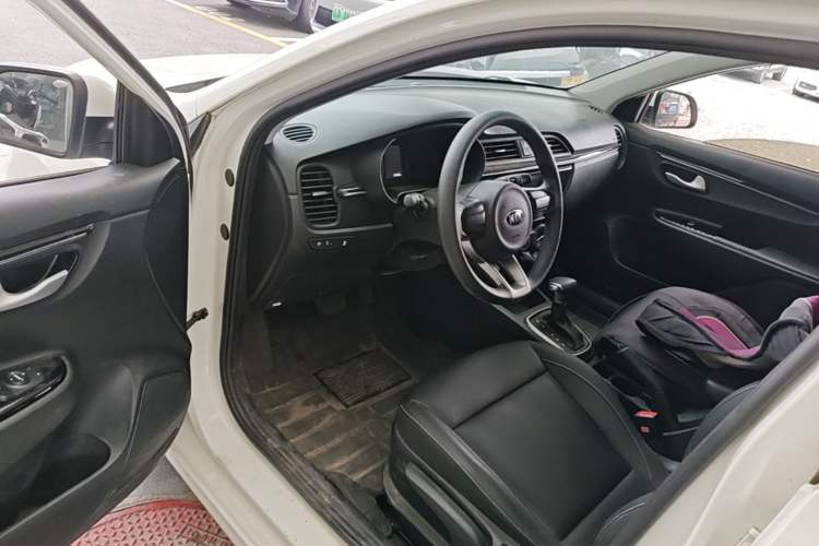 Used Kia K2 2017 Sedan 1.4L Automatic Transmission 15th Anniversary Special Edition GLS Driver Seat