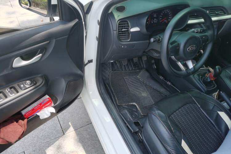 Used Kia K2 2017 Sedan 1.4L Manual Transmission GLS Driver Seat