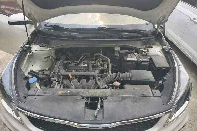 Used Kia K2 2017 Sedan 1.4L Manual Transmission 15th Anniversary Special Edition GLS Engine Bay