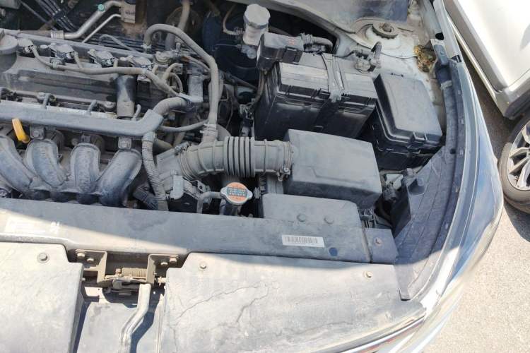 Used Kia K2 2017 Sedan 1.4L Manual Transmission GLS Engine Bay Left