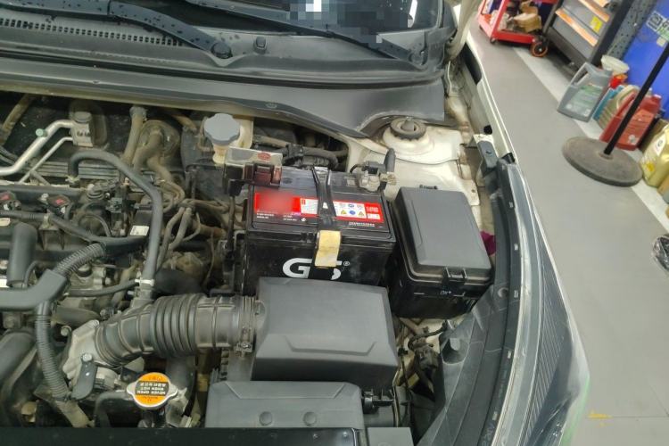 Used Kia K2 2017 Sedan 1.4L Manual Transmission 15th Anniversary Special Edition GLS Engine Bay Left