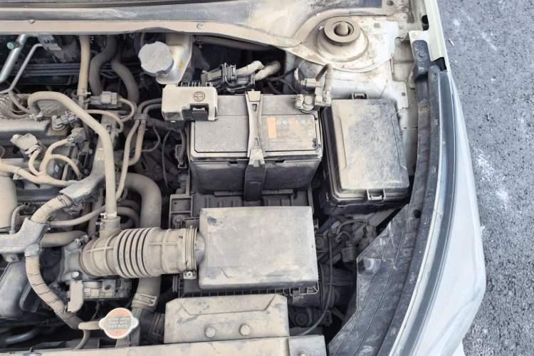 Used Kia K2 2017 Sedan 1.4L Manual Transmission GLS Engine Bay Left
