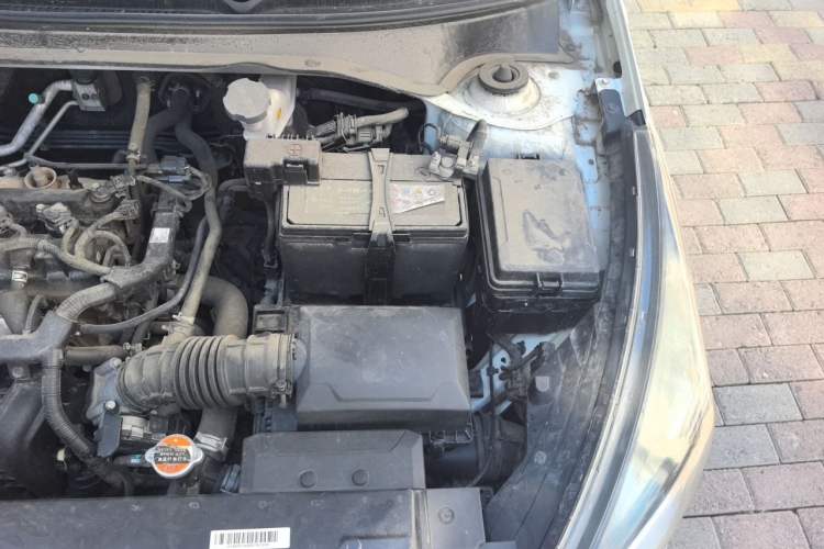 Used Kia K2 2017 Sedan 1.4L Manual Transmission GLS Engine Bay Left