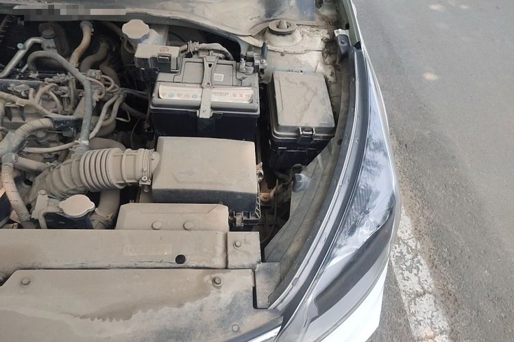 Used Kia K2 2017 Sedan 1.4L Manual Transmission GLS Engine Bay Left