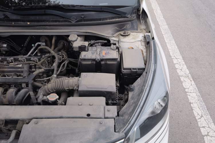 Used Kia K2 2017 Sedan 1.4L Manual Transmission GLS Engine Bay Left