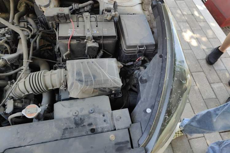 Used Kia K2 2017 Sedan 1.4L Manual Transmission GLS Engine Bay Left