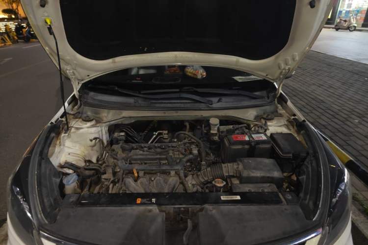 Used Kia K2 2017 Sedan 1.4L Manual Transmission GLS Engine Bay