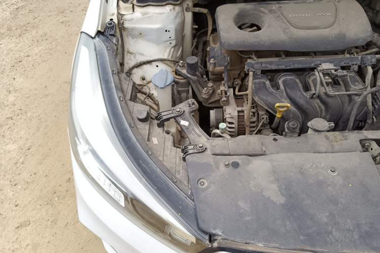 Used Kia K2 2017 Sedan 1.4L Manual Transmission GLS Engine Bay Right