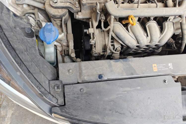 Used Kia K2 2017 Sedan 1.4L Manual Transmission GLS Engine Bay Right