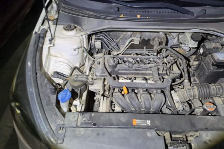Used Kia K2 2017 Sedan 1.4L Automatic Transmission 15th Anniversary Special Edition GLS Engine Bay Right