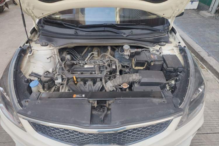 Used Kia K2 2017 Sedan 1.4L Manual Transmission 15th Anniversary Special Edition GLS Engine Bay