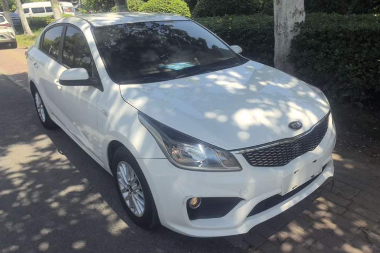 Used Kia K2 2017 Sedan 1.4L Automatic GLS Exterior 1