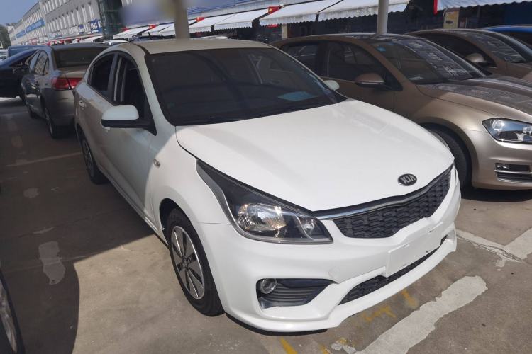 Used Kia K2 2017 Sedan 1.4L Automatic GLS Exterior 2