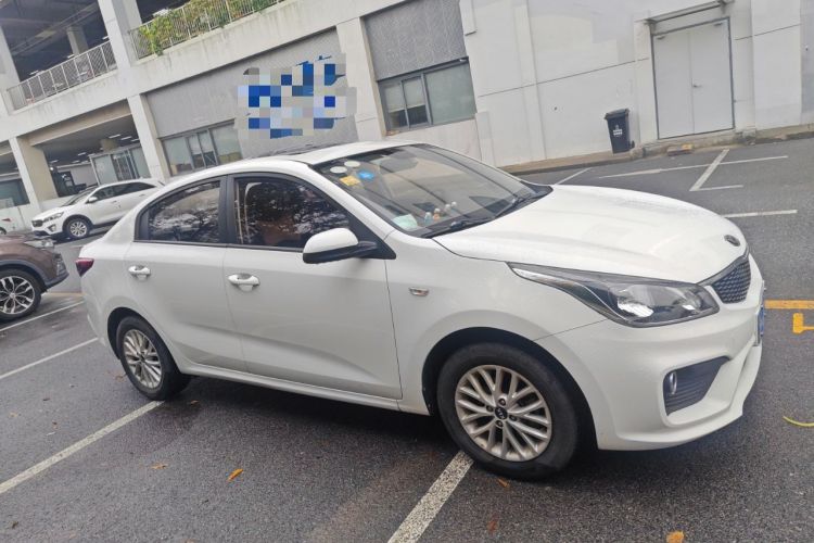 Used Kia K2 2017 Sedan 1.4L Automatic Transmission 15th Anniversary Special Edition GLS Exterior 2