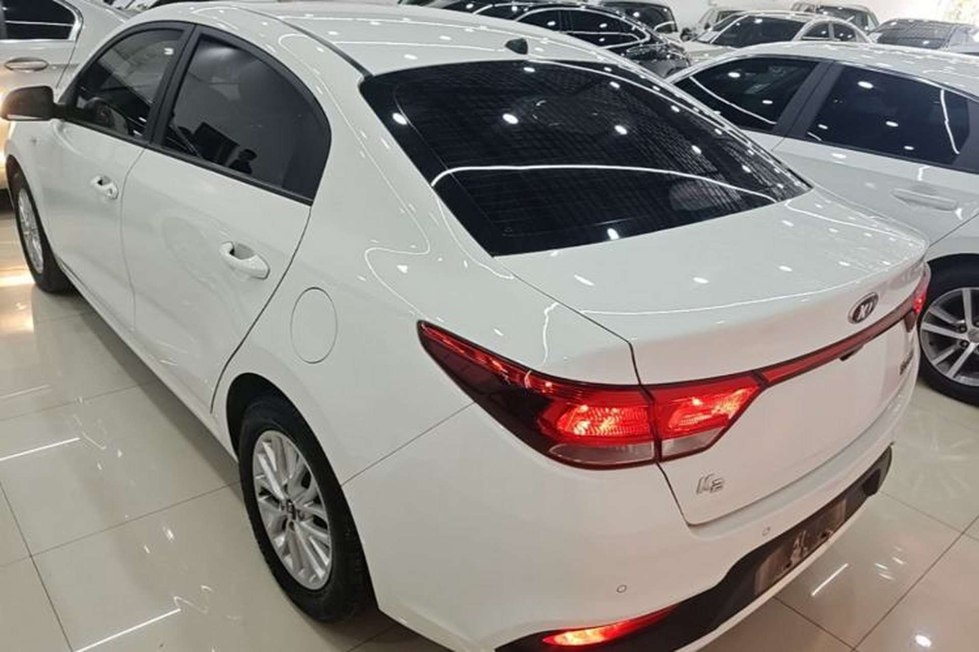 Used Kia K2 2017 Sedan 1.4L Automatic Transmission 15th Anniversary Special Edition GLS Exterior 2
