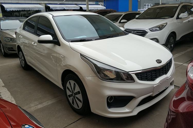 Used Kia K2 2017 Sedan 1.4L Automatic GLS Exterior 2