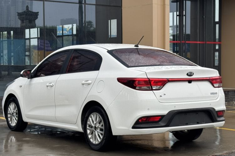 Used Kia K2 2017 Sedan 1.4L Automatic Transmission 15th Anniversary Special Edition GLS Exterior 3