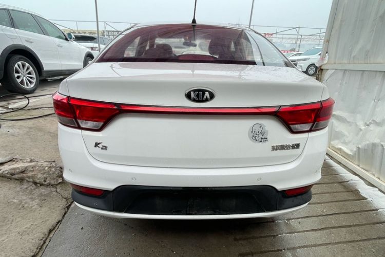 Used Kia K2 2017 Sedan 1.4L Manual Transmission 15th Anniversary Special Edition GLS Exterior 3