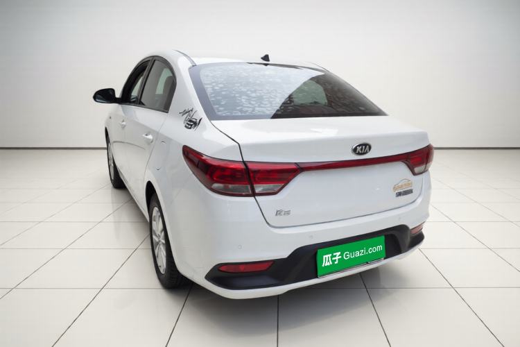 Used Kia K2 2017 Sedan 1.4L Manual Transmission 15th Anniversary Special Edition GLS Exterior 3