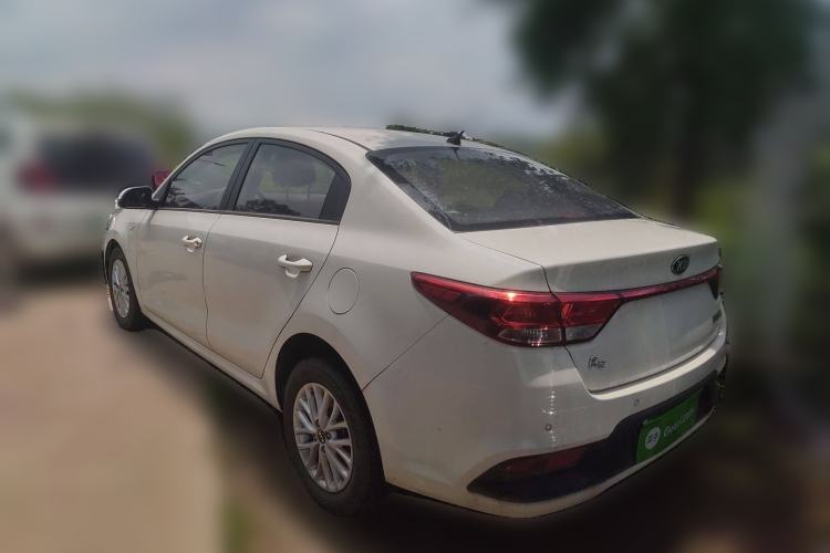 Used Kia K2 2017 Sedan 1.4L Manual Transmission GLS Exterior 3
