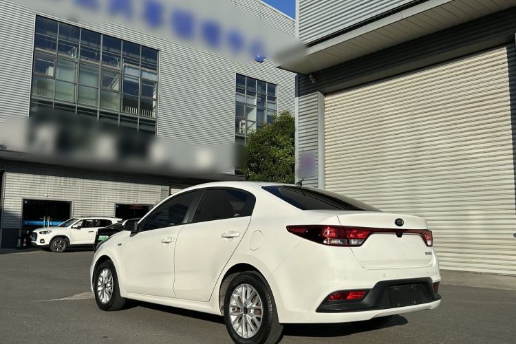 Used Kia K2 2017 Sedan 1.4L Automatic GLS Exterior 4