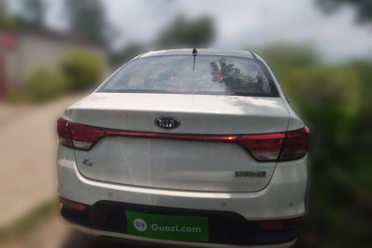 Used Kia K2 2017 Sedan 1.4L Manual Transmission GLS Exterior 4