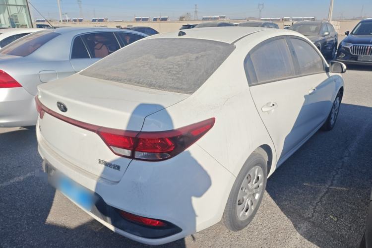 Used Kia K2 2017 Sedan 1.4L Automatic GLS Exterior 5