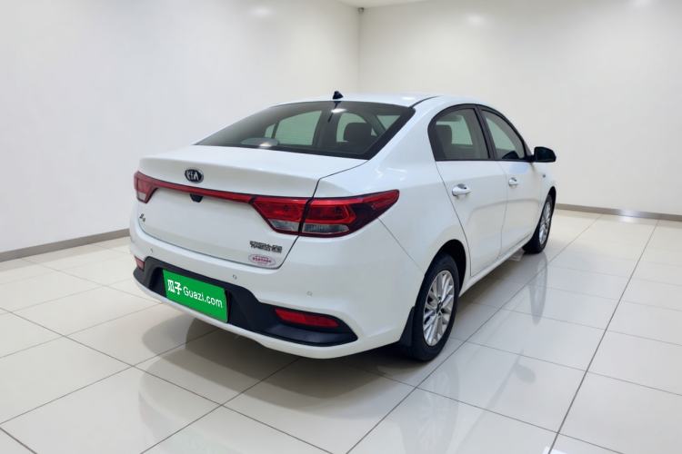 Used Kia K2 2017 Sedan 1.4L Automatic GLS Exterior 5