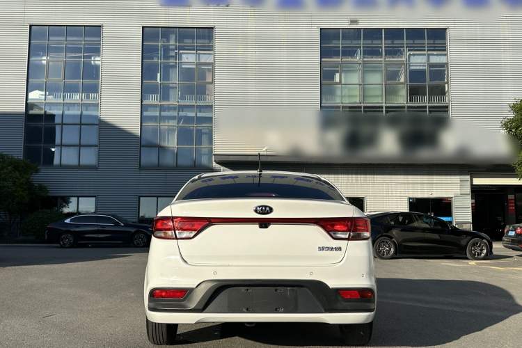 Used Kia K2 2017 Sedan 1.4L Automatic GLS Exterior 5