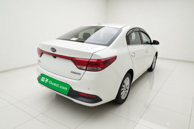 Used Kia K2 2017 Sedan 1.4L Automatic GLS Exterior 5
