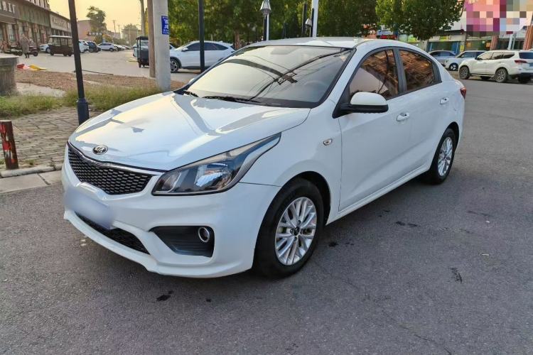 Used Kia K2 2017 Sedan 1.4L Automatic GLS Exterior 5