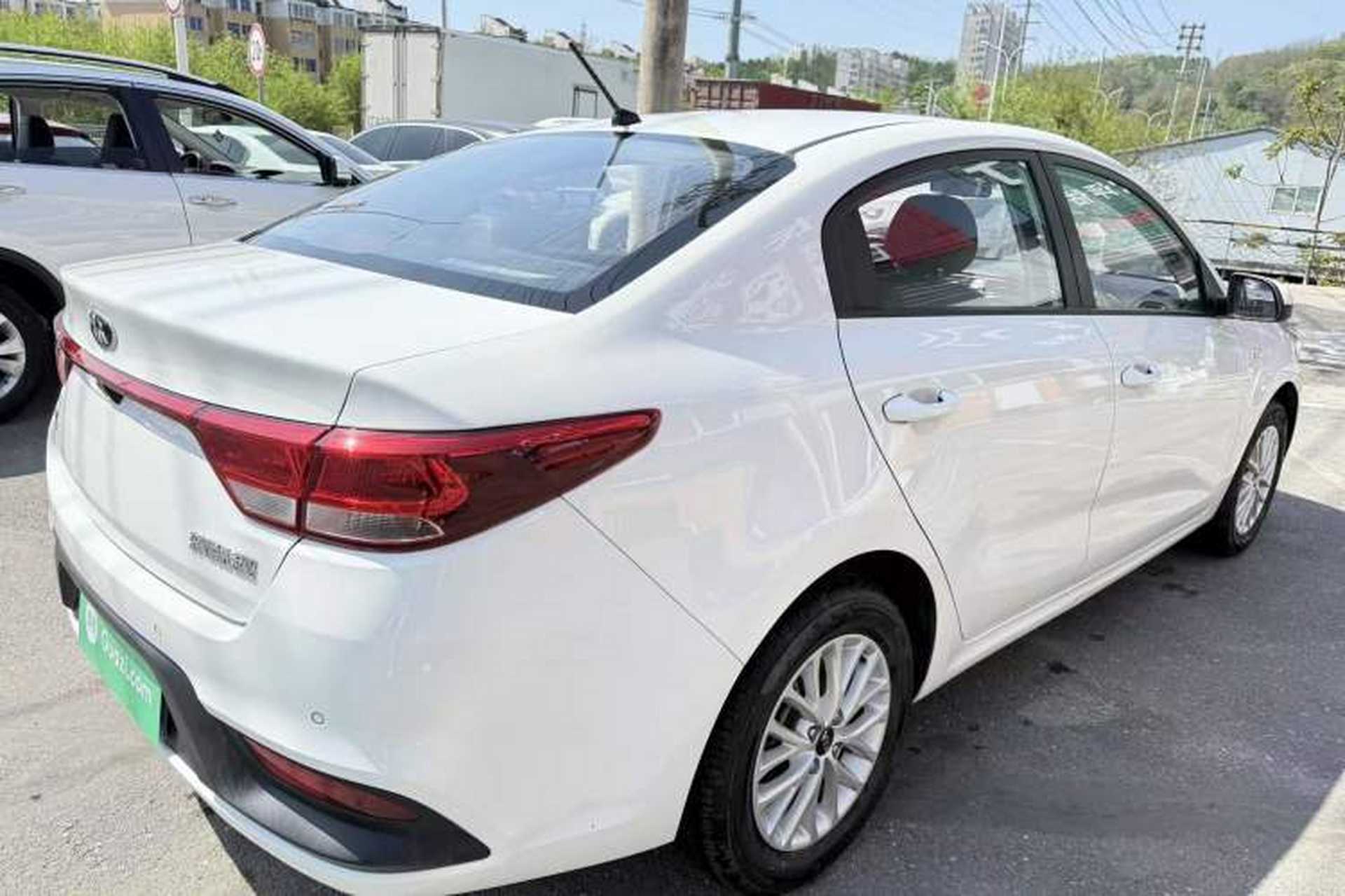 Used Kia K2 2017 Sedan 1.4L Automatic Transmission 15th Anniversary Special Edition GLS Exterior 5