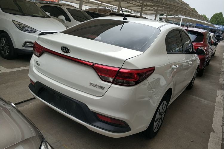 Used Kia K2 2017 Sedan 1.4L Automatic GLS Exterior 5