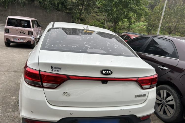 Used Kia K2 2017 Sedan 1.4L Automatic GLS Exterior 6