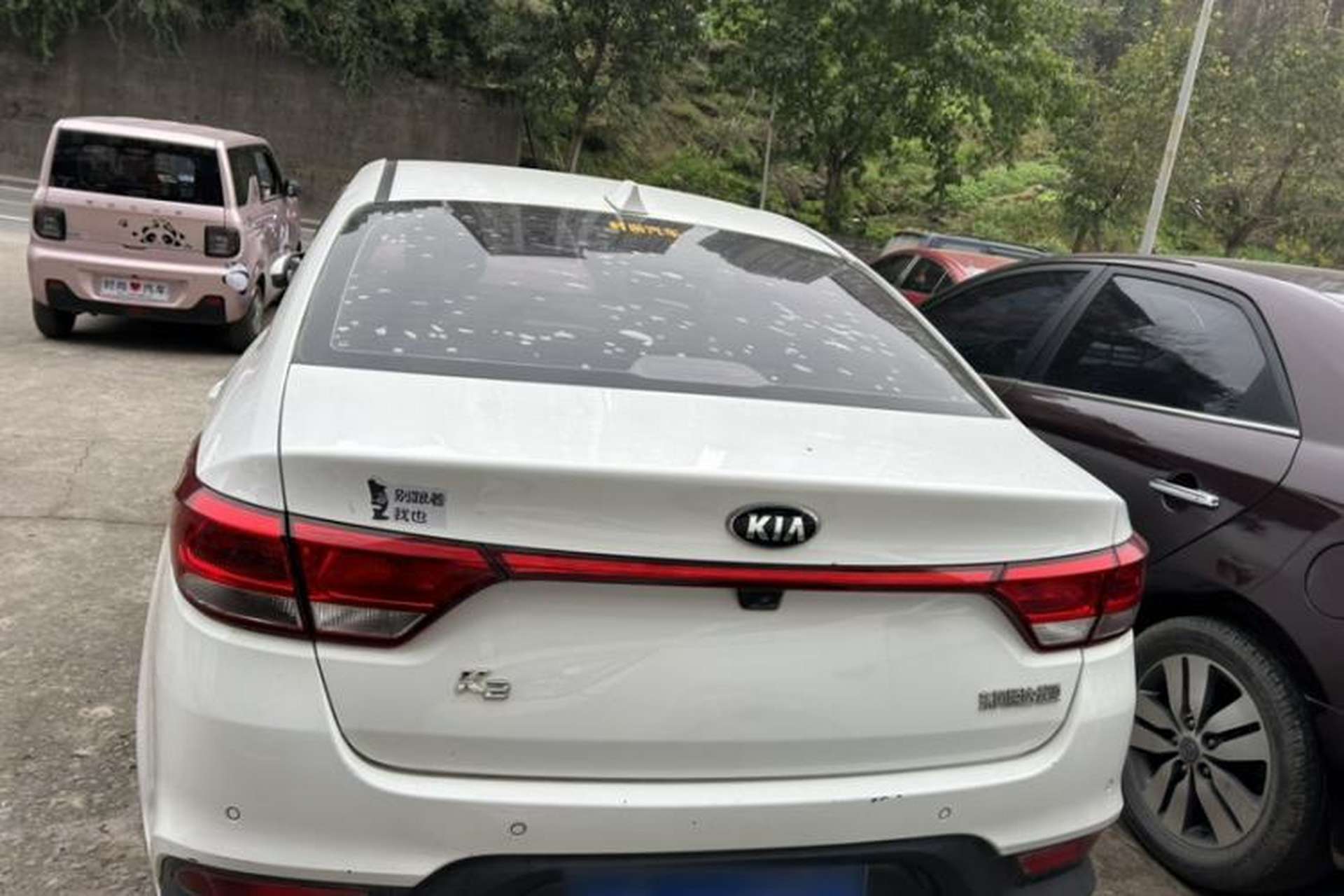 Used Kia K2 2017 Sedan 1.4L Automatic GLS Exterior 6