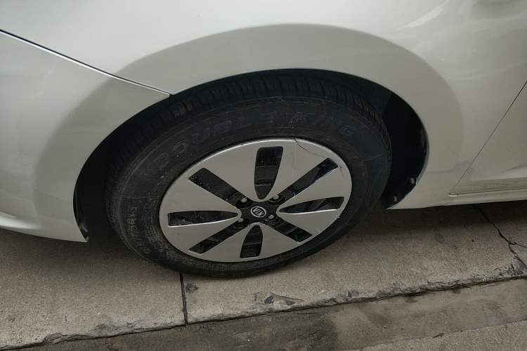 Used Kia K2 2017 Sedan 1.4L Automatic GLS Exterior 7